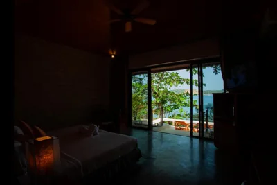 Pavillion Deluxe Double Room - Beachfront — Baan Krating Phuket Resort Naiharn